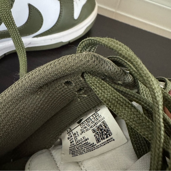 Nike | dunk low medium olive green | 7.5 - Picture 13 of 14